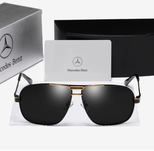 Óculos Mercedes M4